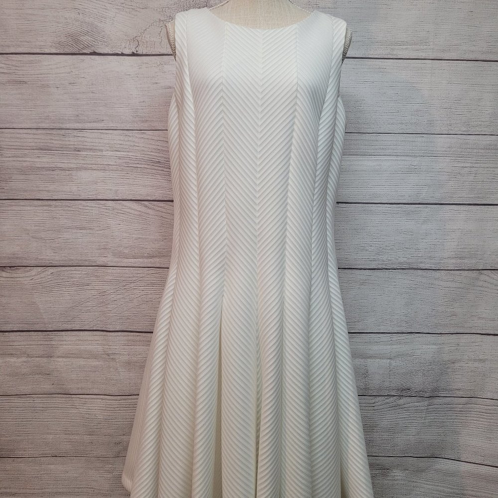 Calvin Klein White Herringbone Pattern Flared Dress. Size 14w